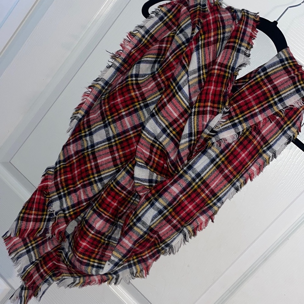 EC maurices scarf❣️